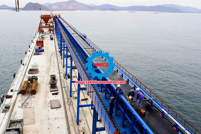 Đặc điểm của băng tải cầu cảng