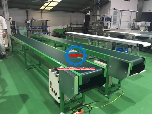 Tủ điện điều khiển tốc độ băng tải theo yêu cầu
