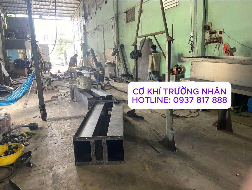 Dự án lắp đặt vít tải dạng máng cho khách hàng